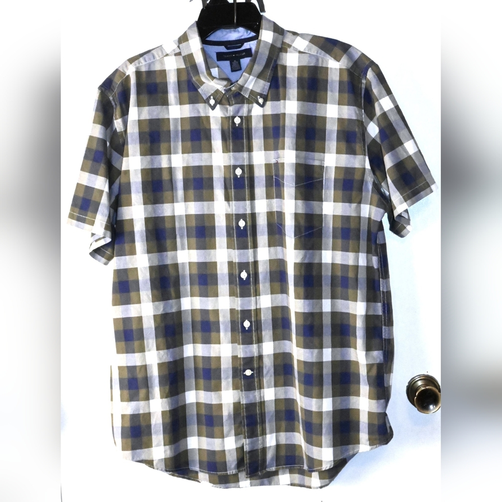 TOMMY HILFIGER XL Men's short-sleeve button-down  plaid shirt (TG/XG) RN#77806